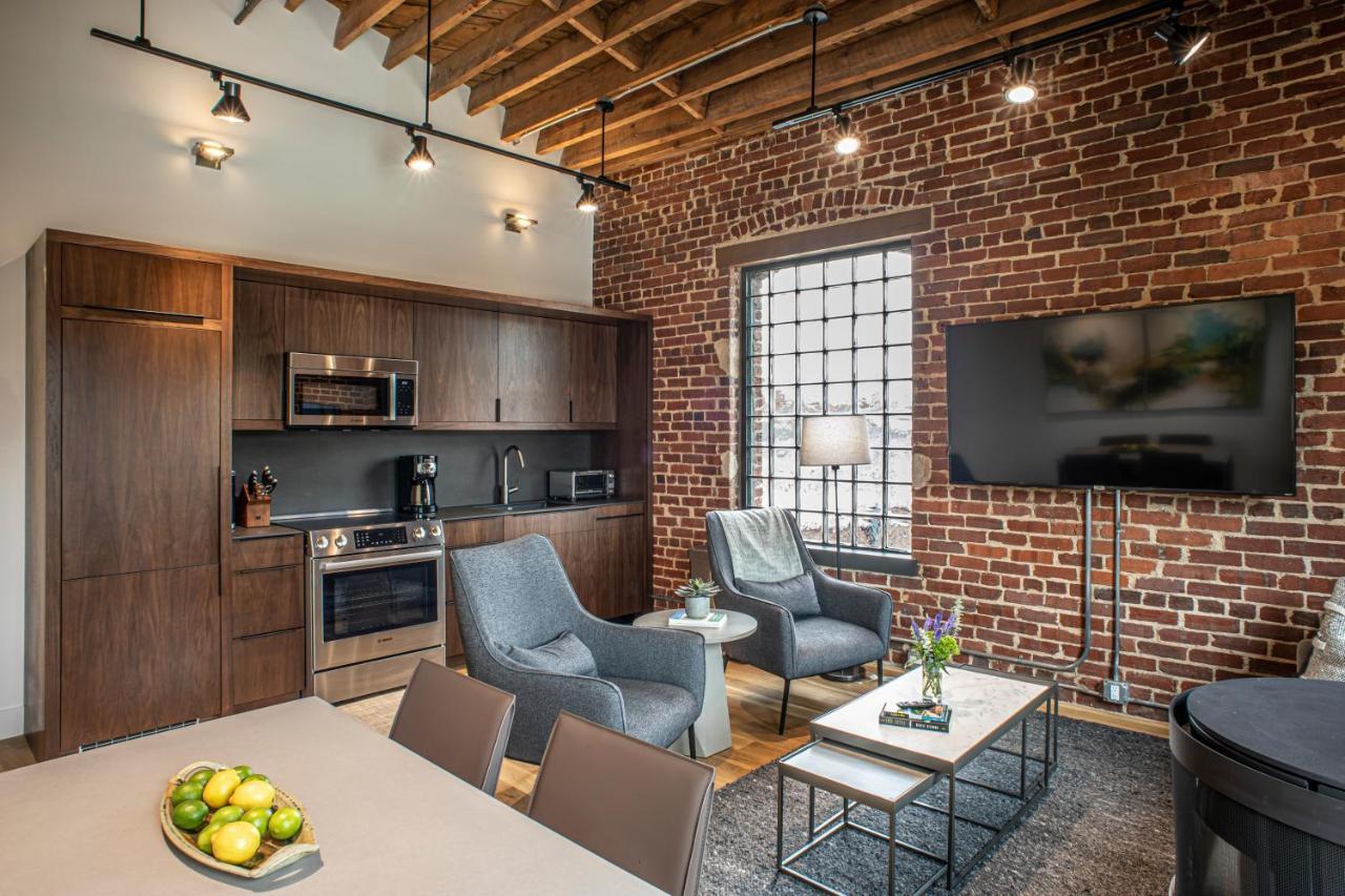 Elevation Lofts Hotel アシュビル エクステリア 写真